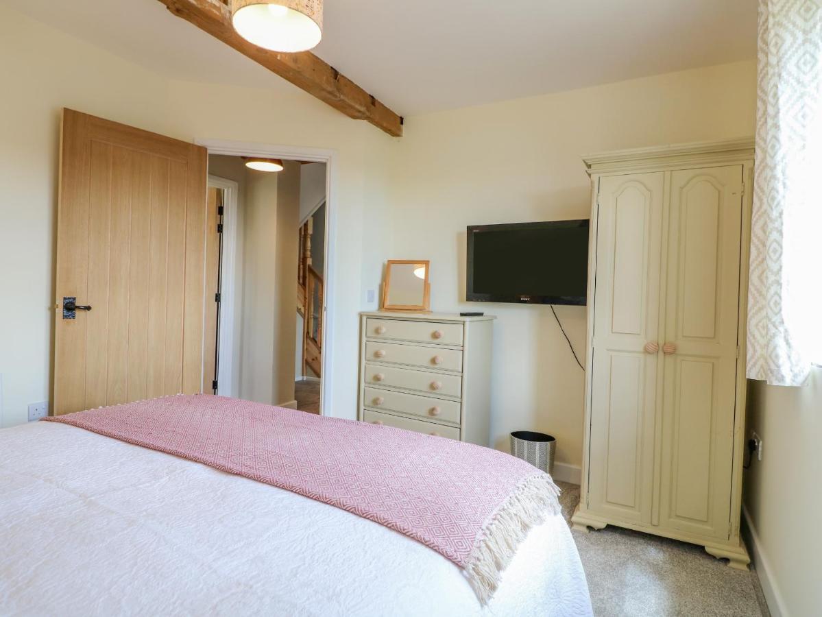 Acorn Lodge Stafford Ngoại thất bức ảnh